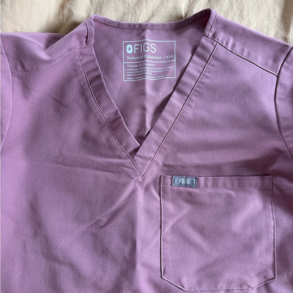 Pink Figs Scrub Set